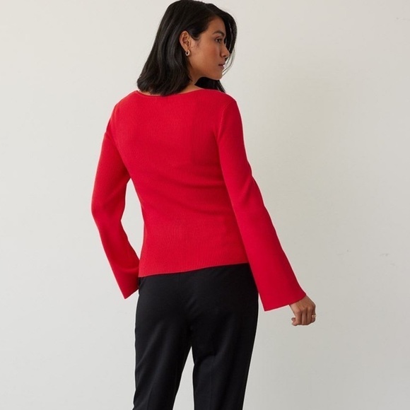 Bustier Effect Bodycon Sweater with Long Pagoda Sleeves NWT - Picture 4 of 9